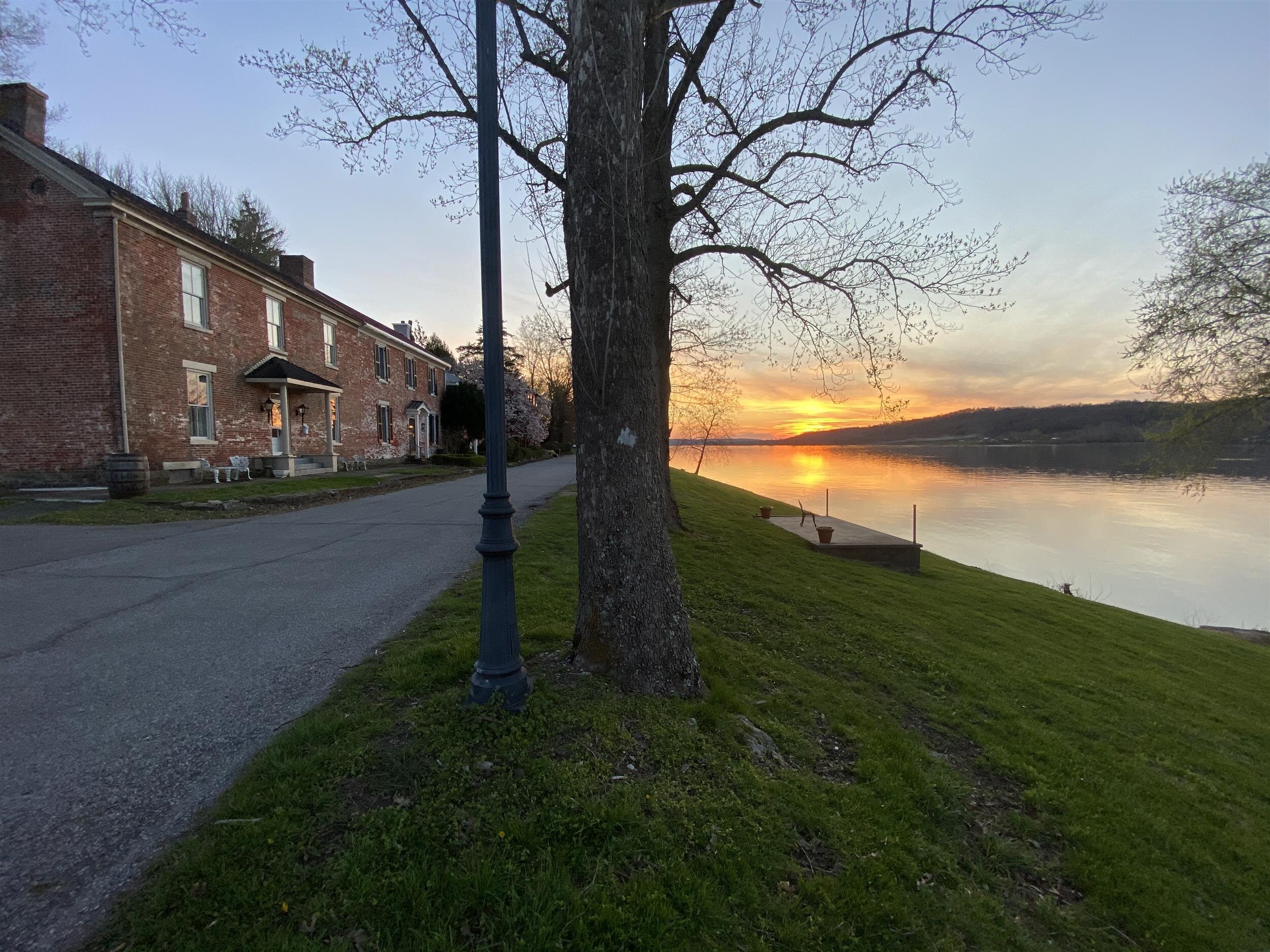 bed and breakfast association of kentucky near water